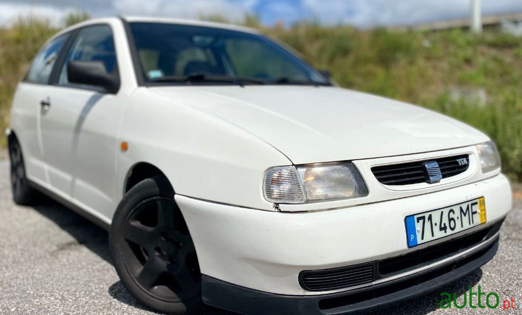 1998' SEAT Ibiza photo #1