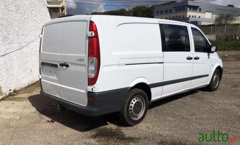 2011' Mercedes-Benz Vito photo #4