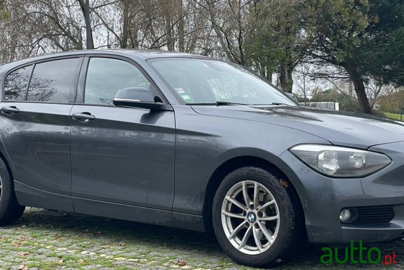 2014' BMW 114 photo #4