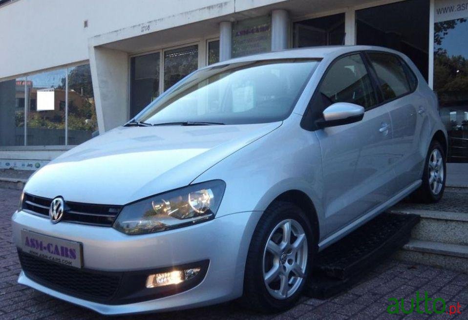 2013' Volkswagen Polo 1.2 Tdi Highline photo #2