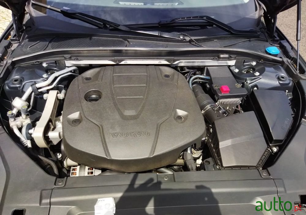 2017' Volvo V90 D3 photo #5