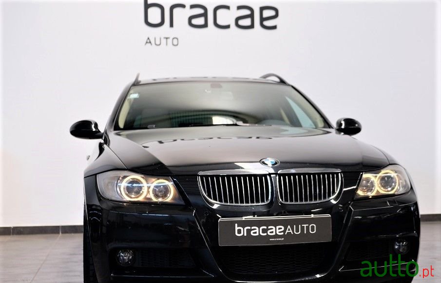 2007' BMW 330 photo #2