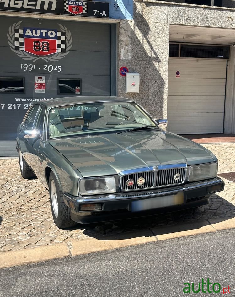 1990' Jaguar Sovereign 4.0 photo #2