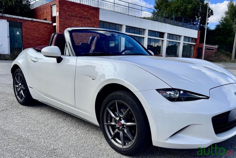 2021' Mazda MX-5 photo #6