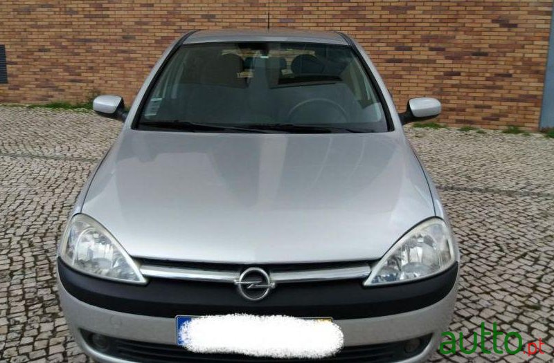 2002' Opel Corsa photo #2