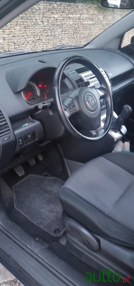 2006' Mazda 5 photo #5