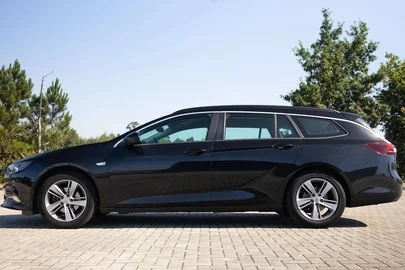 2020' Opel Insignia Sports Tourer