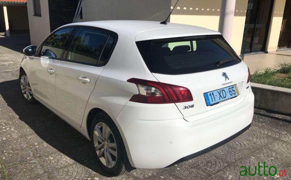 2015' Peugeot 308 Business Line photo #3