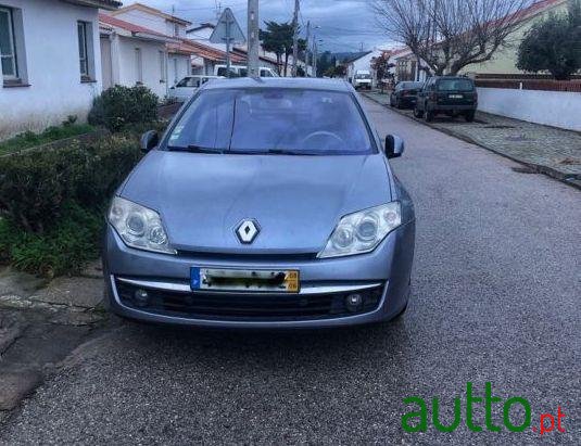 2008' Renault Laguna 2.0 Dci Luxe photo #1