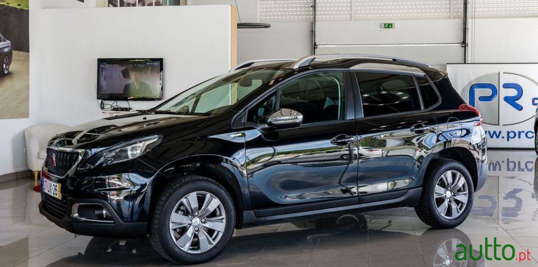 2018' Peugeot 2008 photo #3