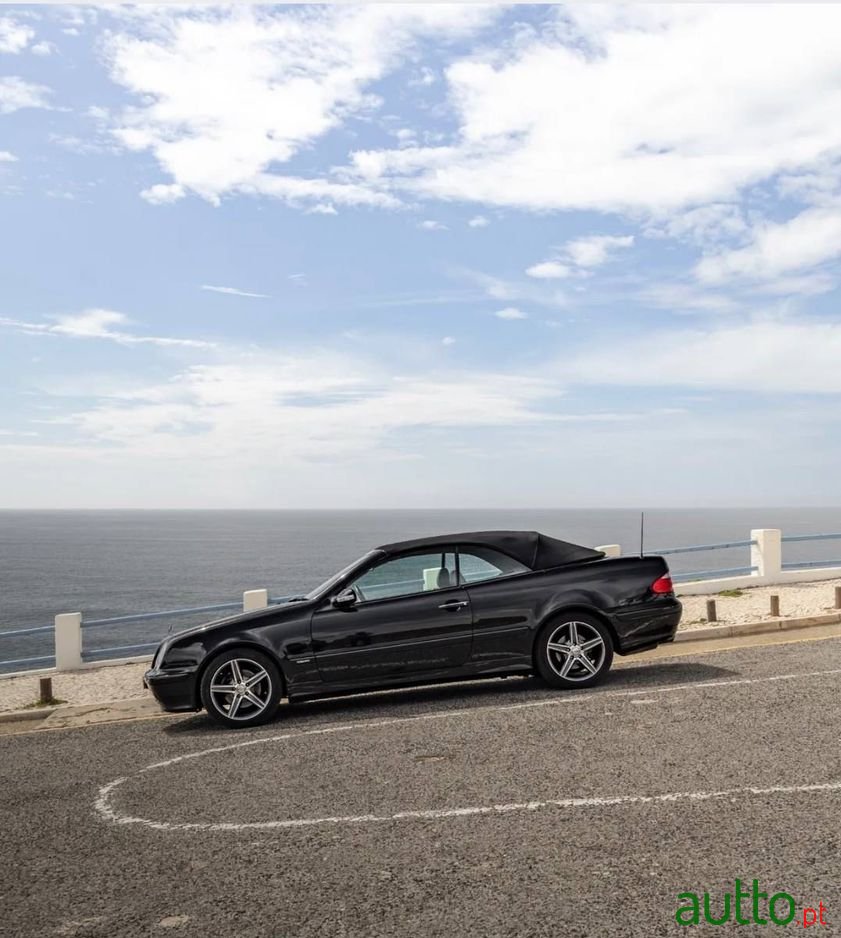 2002' Mercedes-Benz Classe Clk photo #3