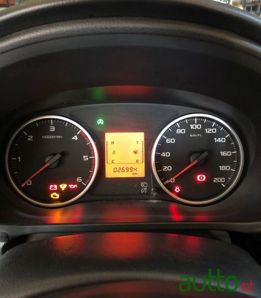 2020' Mitsubishi L200 photo #6