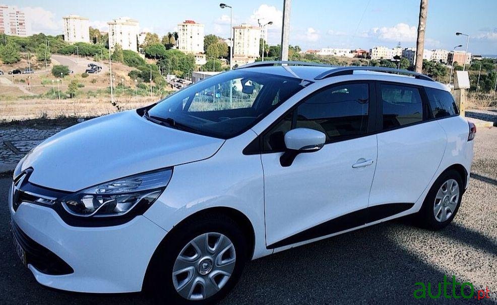 2014' Renault Clio Sport Tourer photo #3