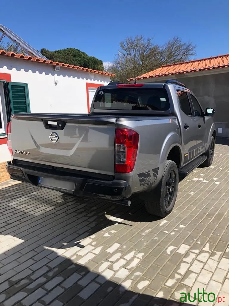 2020' Nissan Navara photo #4