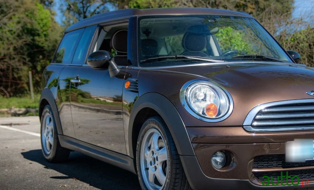 2008' MINI Clubman Cooper D photo #4
