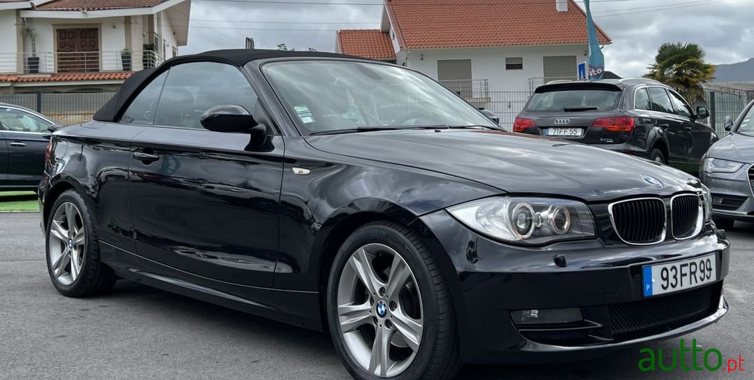 2008' BMW 120 photo #2