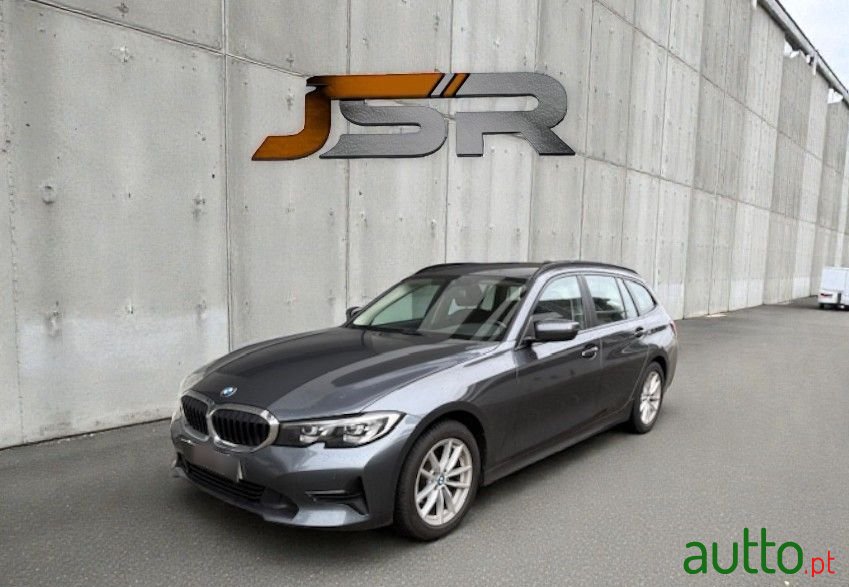2022' BMW Série 3 photo #3