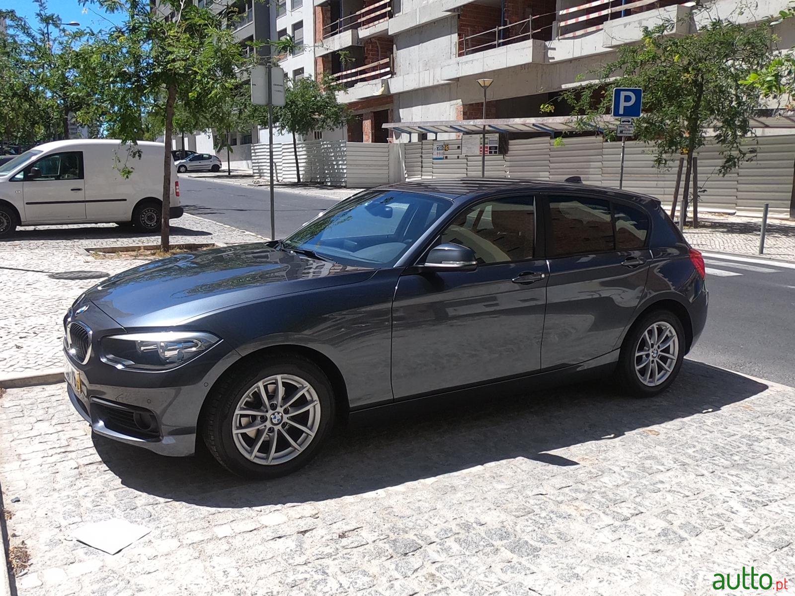 2015' BMW 116 photo #1