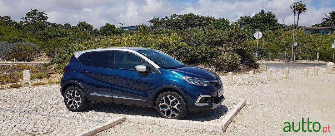 2018' Renault Captur Exclusive Tce photo #1