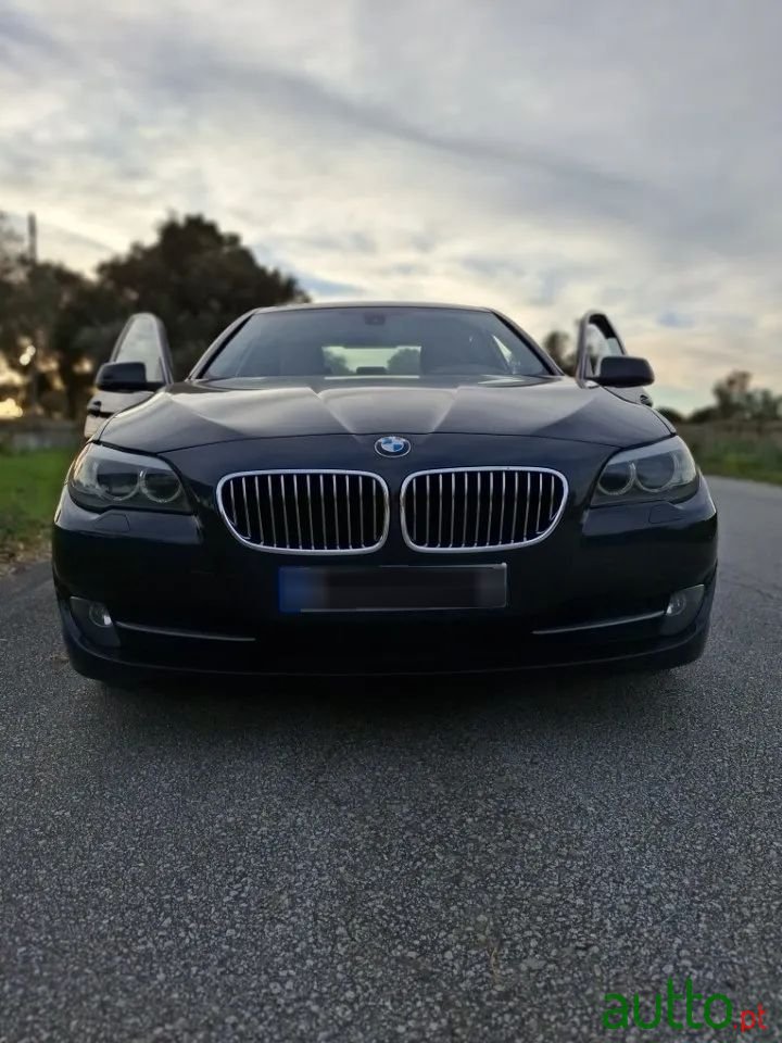 2013' BMW Série 5 photo #1