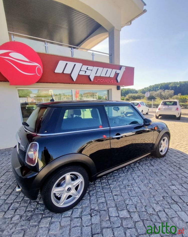 2013' MINI Cooper D 3 Portas photo #5