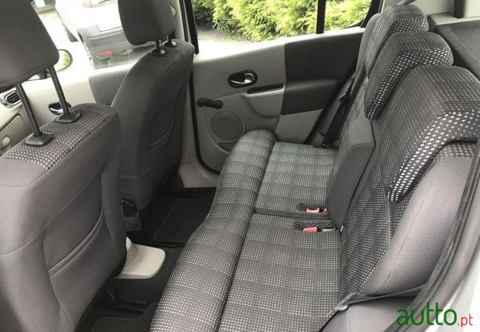 2006' Renault Modus 1.5 Dci Sl Creative photo #5