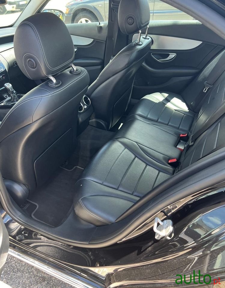 2015' Mercedes-Benz Classe C photo #6