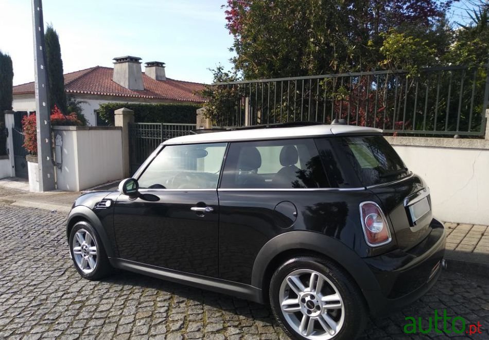 2012' MINI Cooper Ver-D photo #1