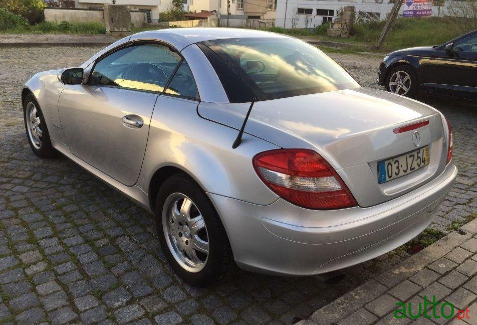 2005' Mercedes-Benz Slk-200 photo #1