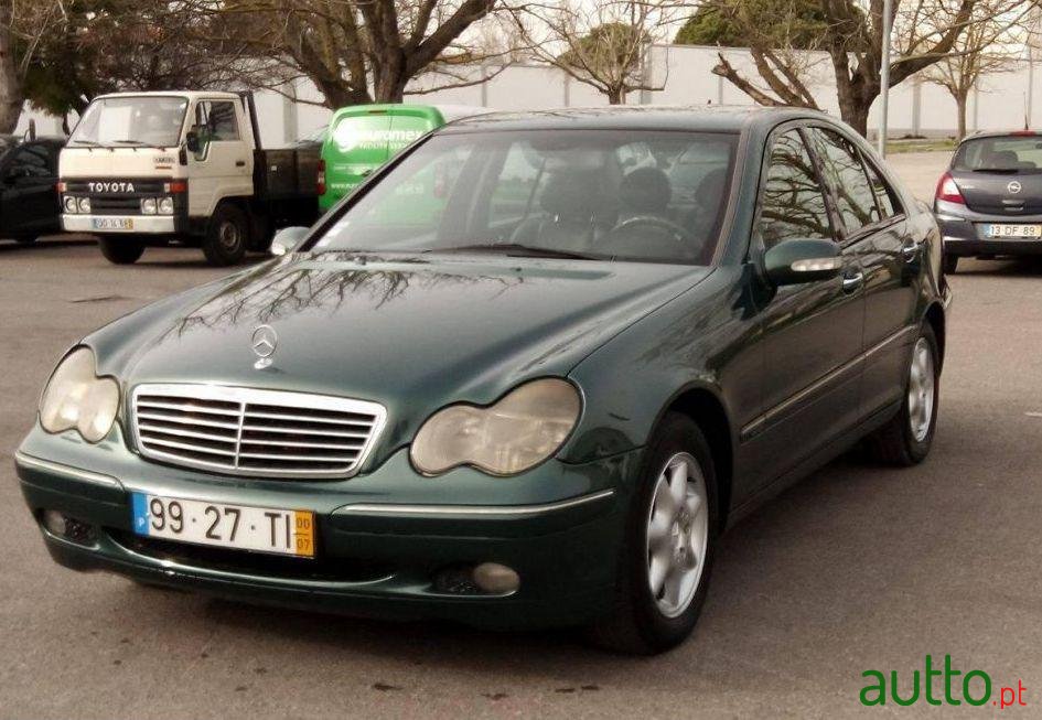 2000' Mercedes-Benz C-220 Cdi Elegance photo #2