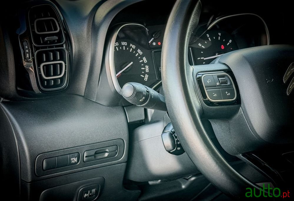 2019' Citroen C3 Aircross photo #6