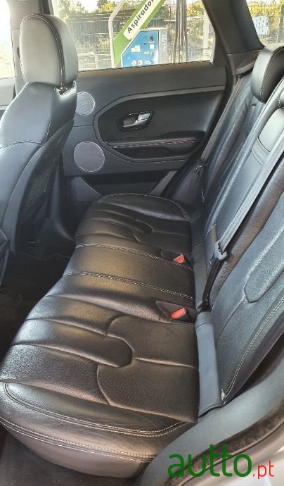 2011' Land Rover Evoque photo #2