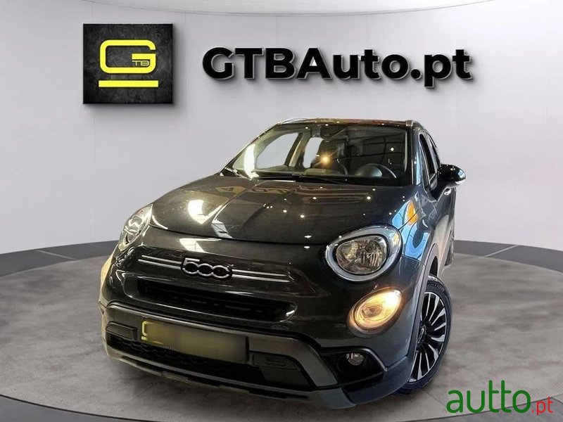 2022' Fiat 500X photo #2