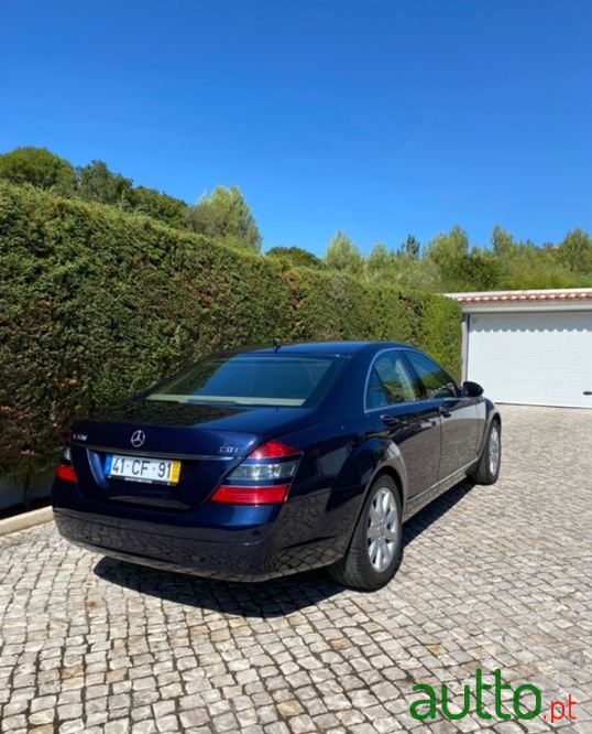 2006' Mercedes-Benz S-320 photo #3