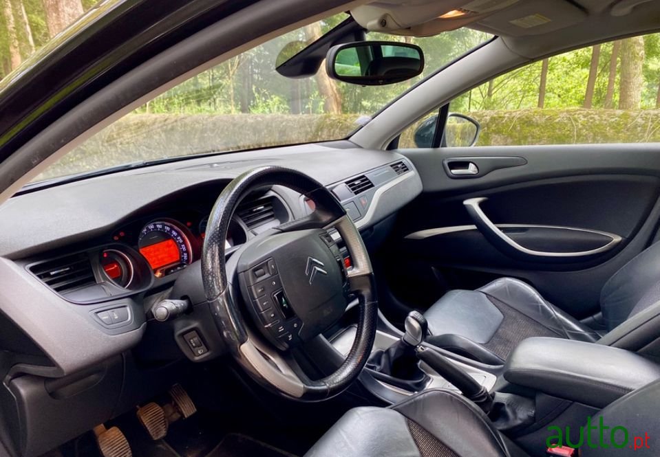 2009' Citroen C5 Tourer photo #5