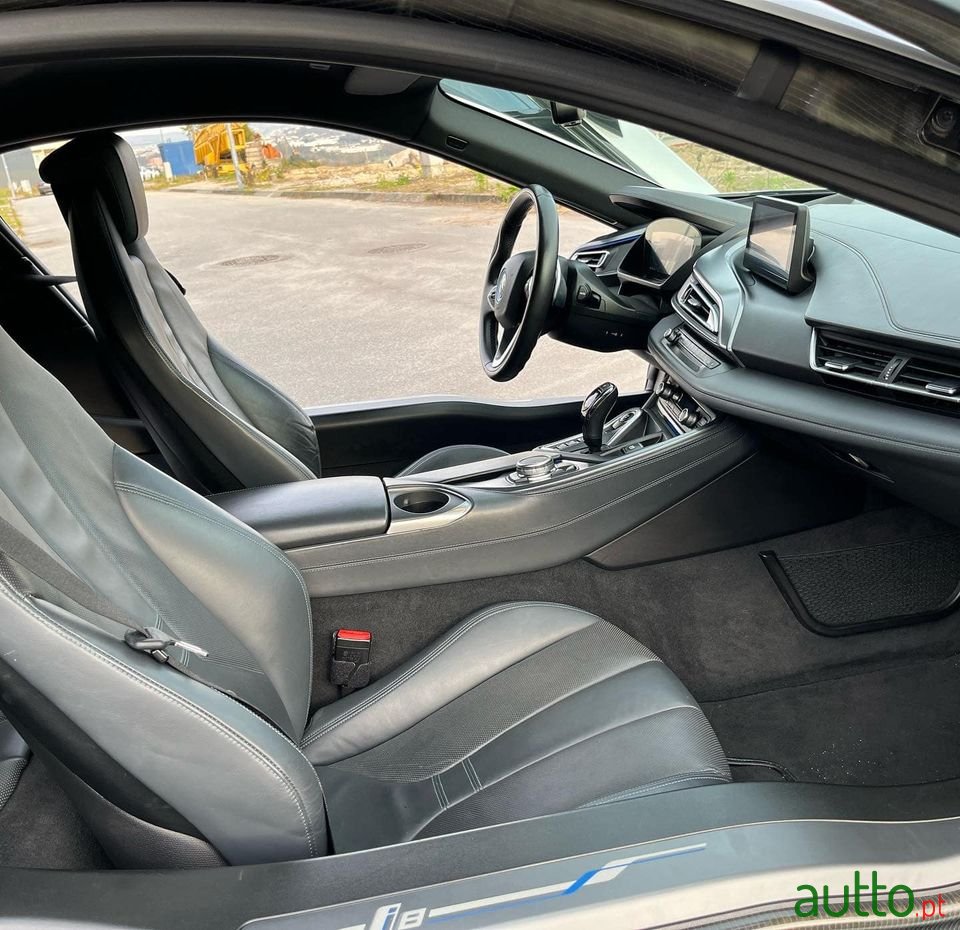 2014' BMW i8 photo #2