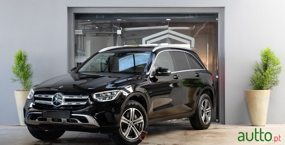 2021' Mercedes-Benz Classe Glc De 4Matic photo #1