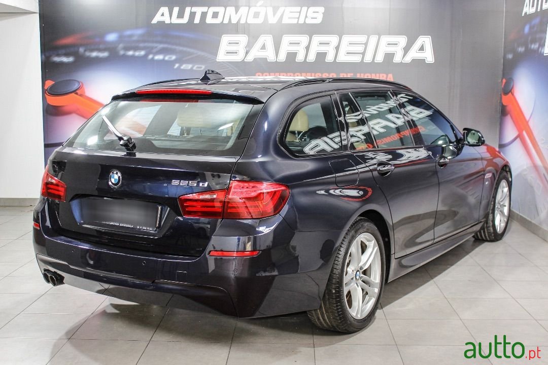 2014' BMW 525 photo #6