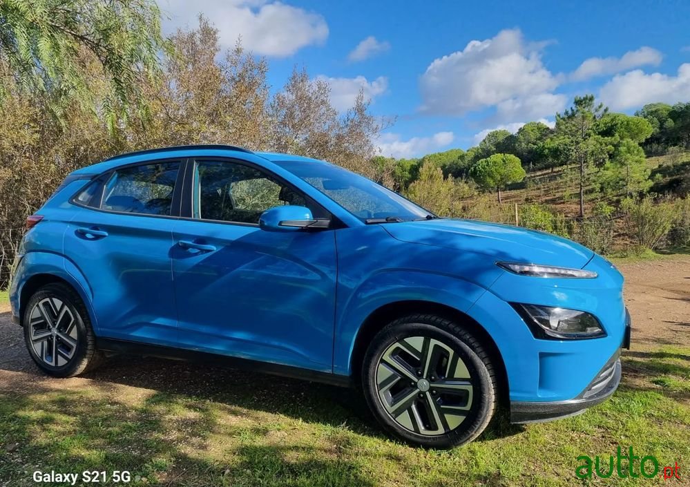 2022' Hyundai Kauai 39 Kwh Premium photo #2