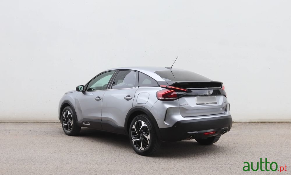 2022' Citroen C4 photo #3
