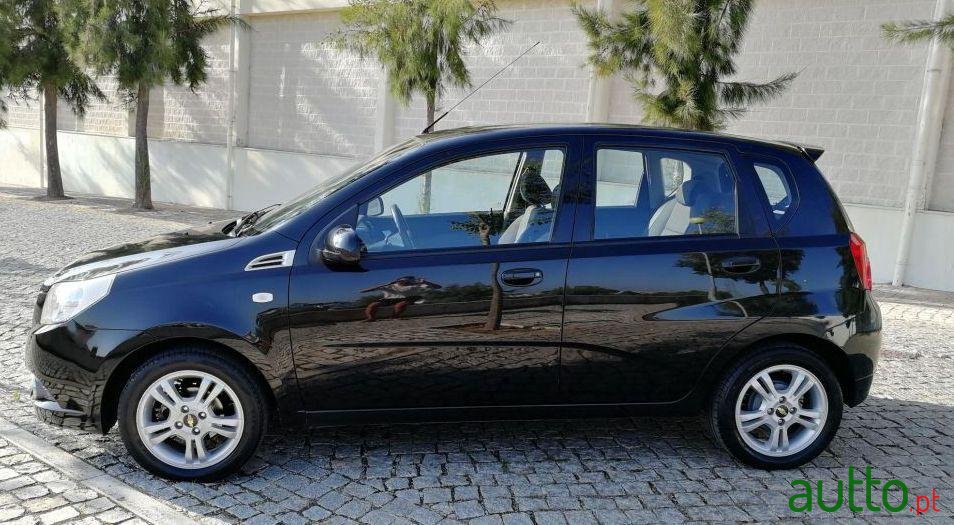 2010' Chevrolet Aveo 1.2 Ls photo #2