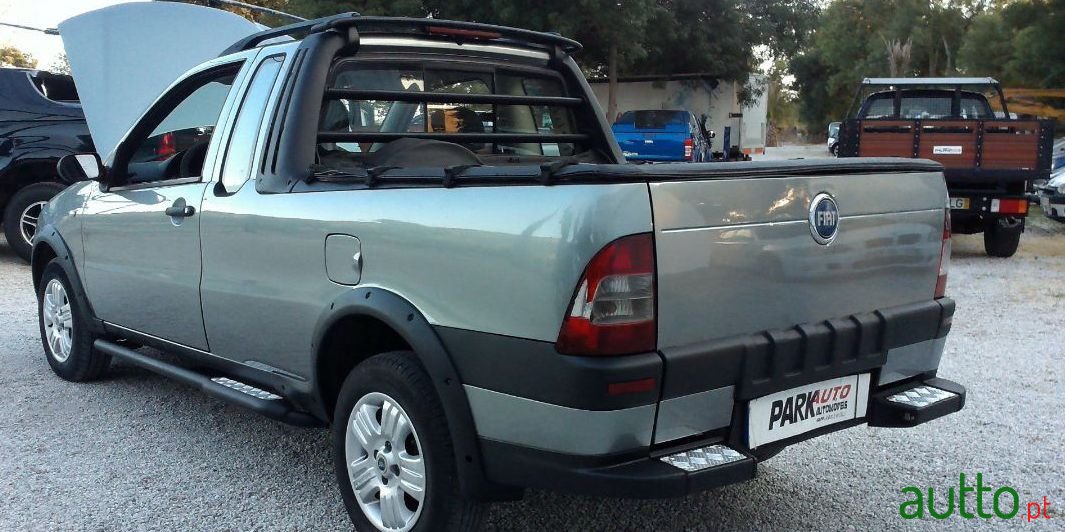2008' Fiat Strada photo #1