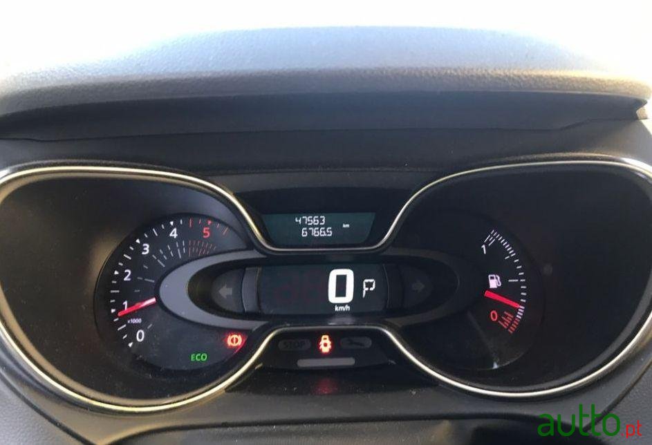2018' Renault Captur photo #3