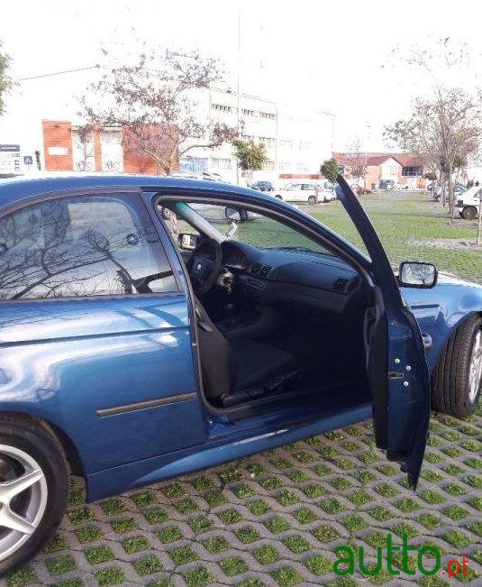 2003' BMW 320 Compact photo #2