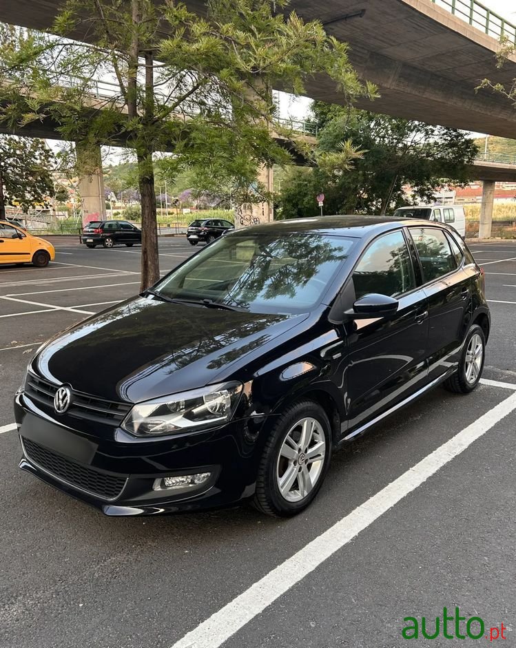 2012' Volkswagen Polo photo #1