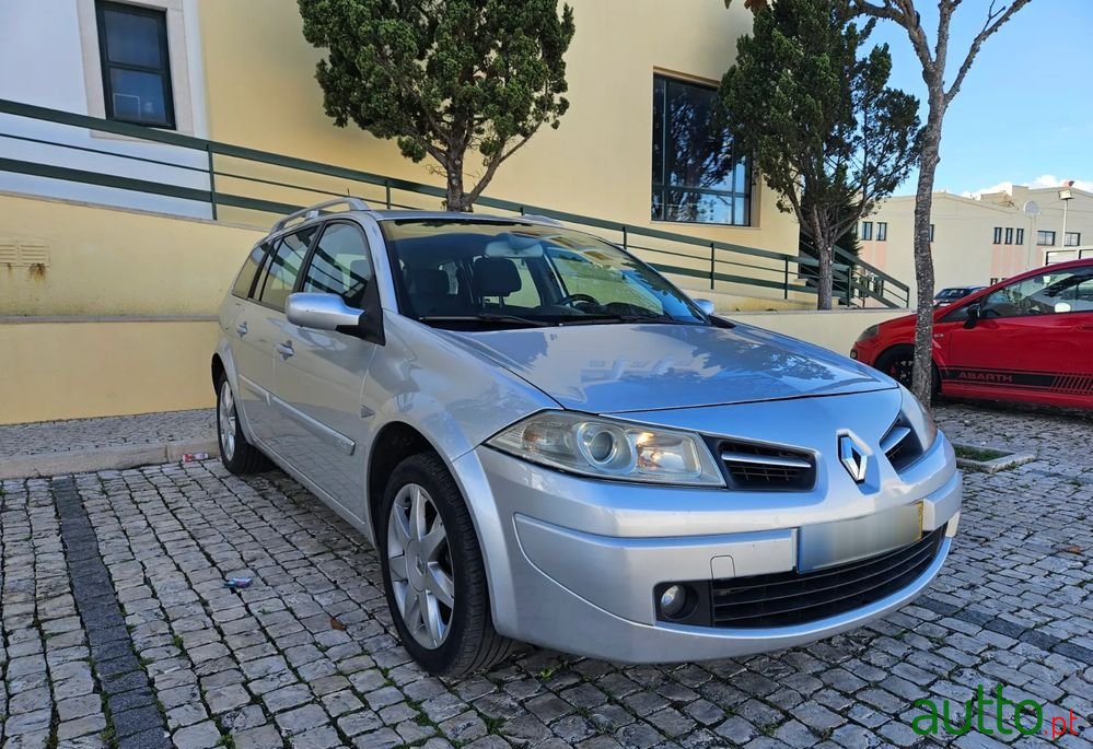 2006' Renault Megane Break photo #5