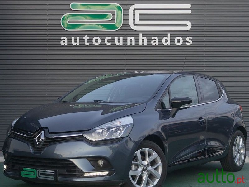 2019' Renault Clio 0.9 Tce Limited photo #3