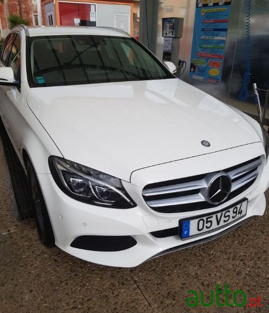 2015' Mercedes-Benz C-220 photo #2