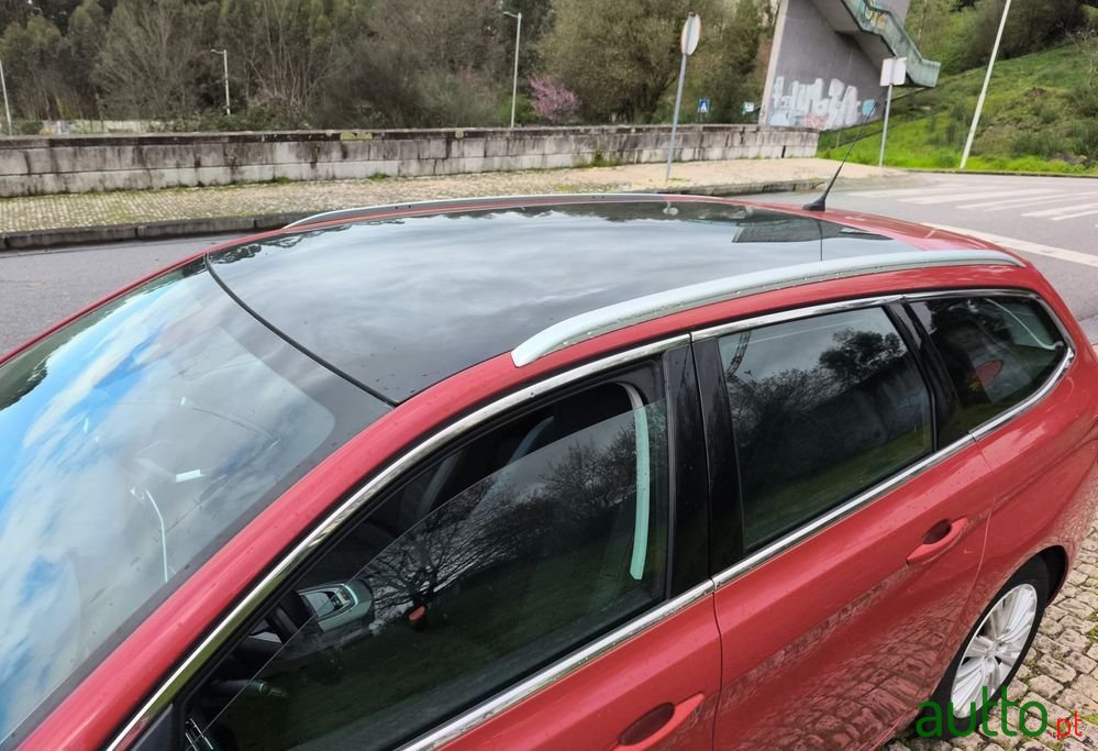 2018' Peugeot 308 Sw photo #4
