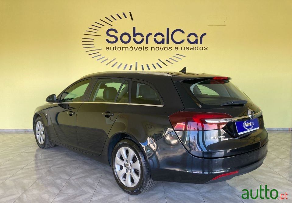 2015' Opel Insignia Sports Tourer photo #4